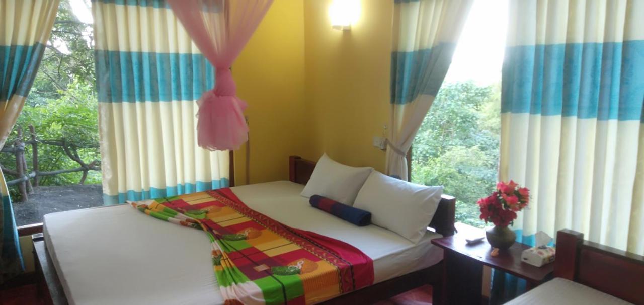 Inn On The Rock Daambulla Dambulla Exterior photo